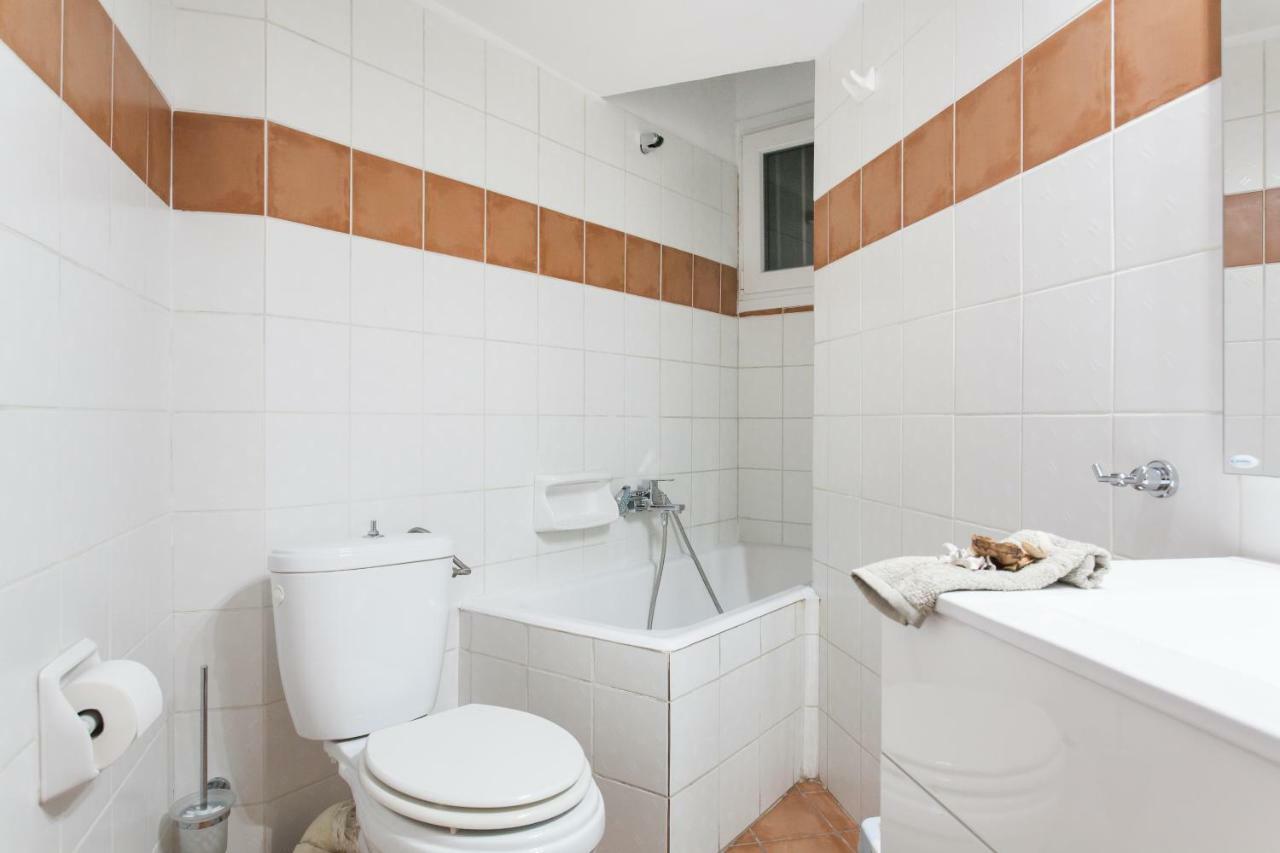 Classy And Stylish Private Apartment At Acropolis Museum Metro Station Athene Buitenkant foto