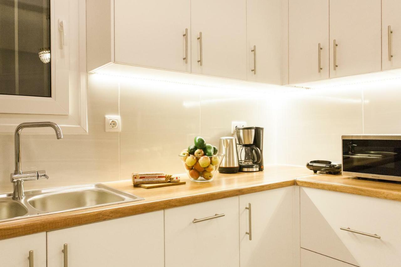 Classy And Stylish Private Apartment At Acropolis Museum Metro Station Athene Buitenkant foto